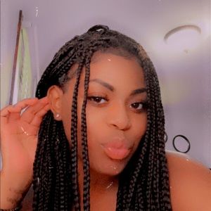 Meet your Posher, Andrice